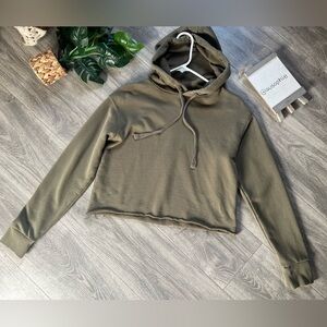 H&M Raw Hem Olive Army Green Cropped Relaxed Hoodie. Size XS